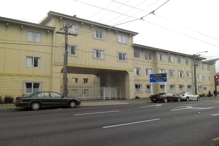 Photo of property in 1-67/4 Sussex Street, Mount Cook, Wellington, 6021