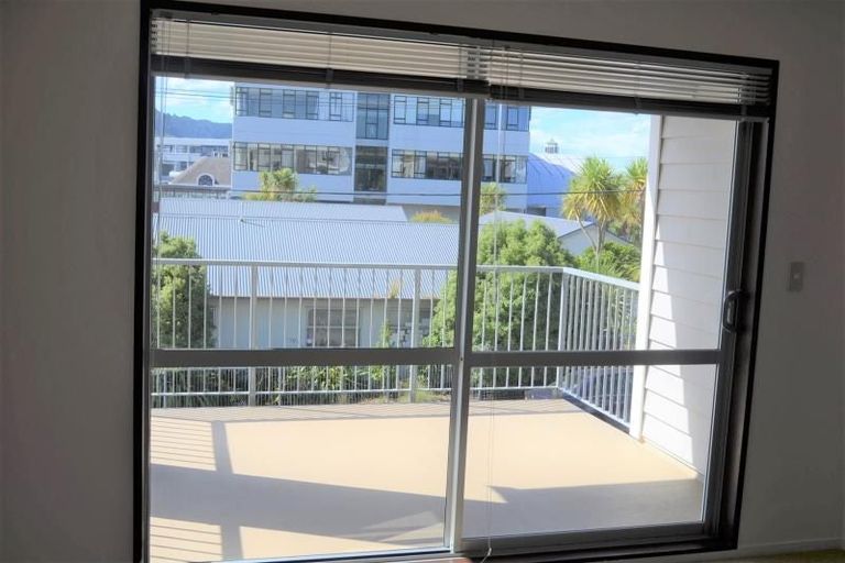 Photo of property in 8f Finlay Terrace, Mount Cook, Wellington, 6021