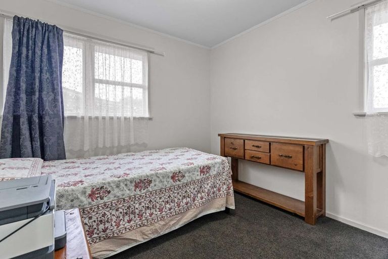 Photo of property in 13 Logan Street, Fairy Springs, Rotorua, 3015