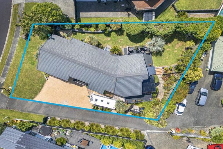 Photo of property in 12 Ascot Way, Orewa, 0931