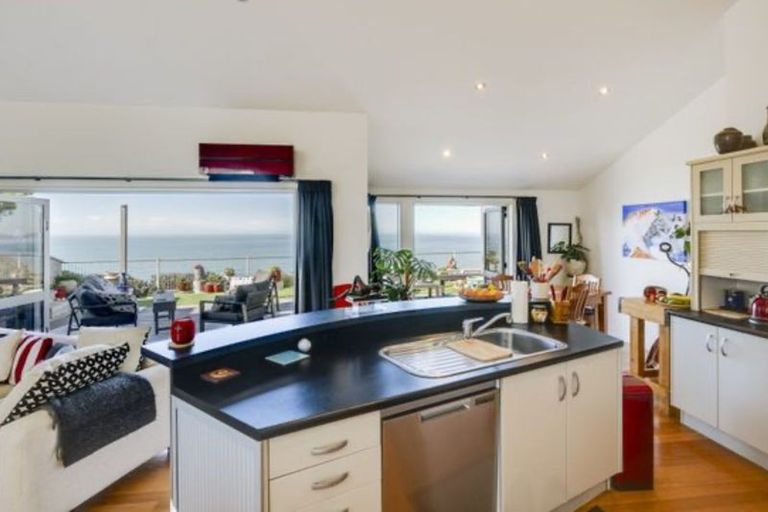 Photo of property in 130a Priestley Terrace, Bluff Hill, Napier, 4110