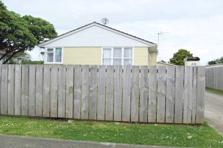 Photo of property in 49 Idlewild Avenue, Mangere, Auckland, 2022
