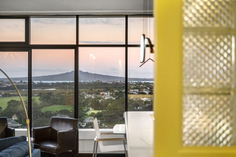 Photo of property in 58/45 Stanley Road, Stanley Point, Auckland, 0624