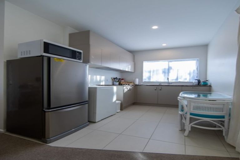 Photo of property in 17 Mountain View Drive, Wanaka, 9382