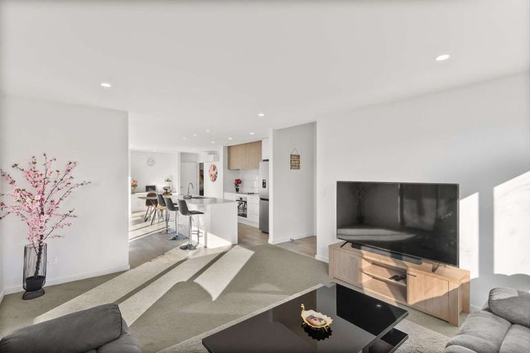 Photo of property in 8 Kate Sheppard Drive, Rolleston, 7615