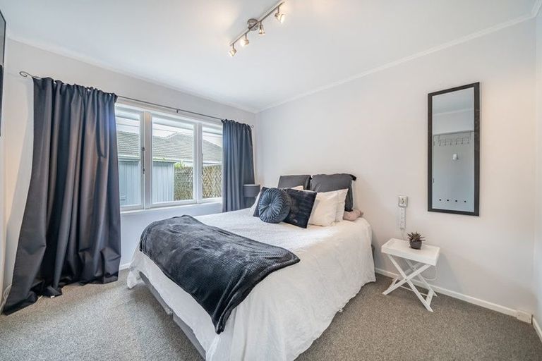 Photo of property in 15f1-a Lane Street, Wallaceville, Upper Hutt, 5018