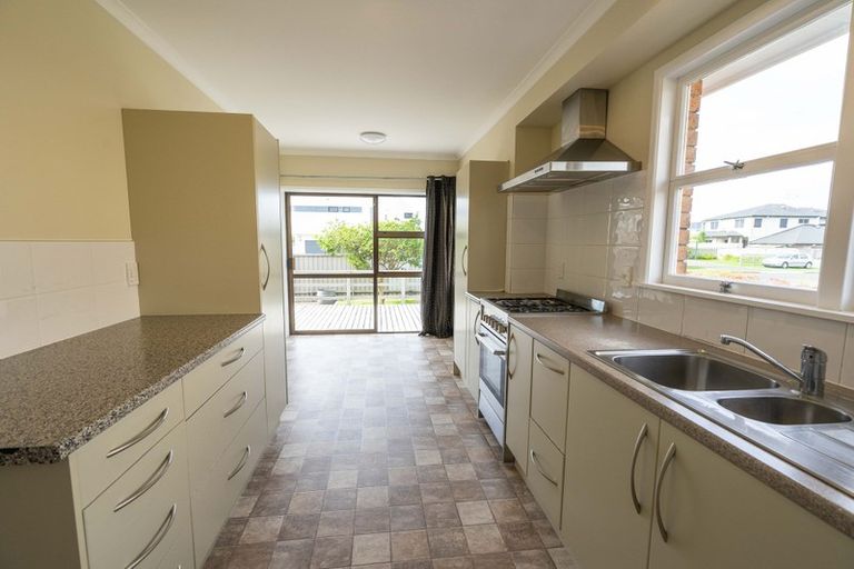 Photo of property in 8 Kulim Avenue, Otumoetai, Tauranga, 3110