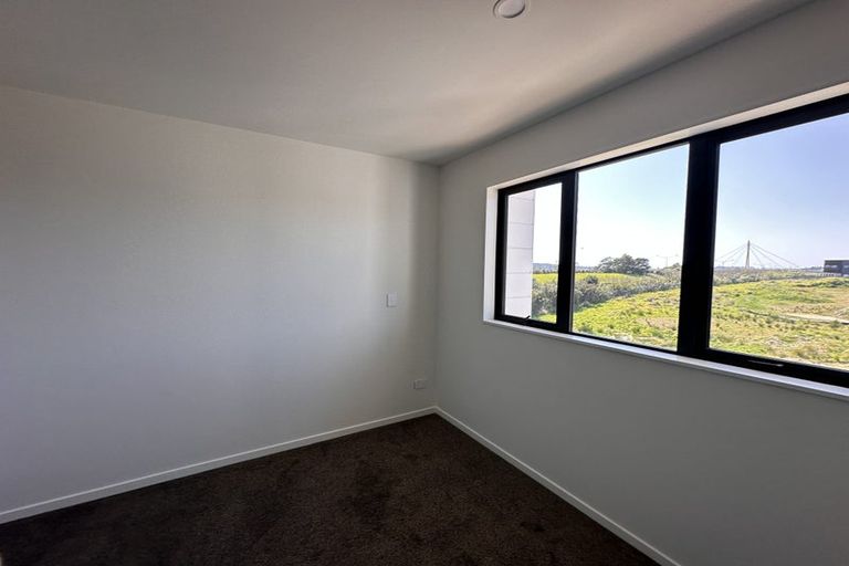 Photo of property in 9 Rakau Road, Hobsonville, Auckland, 0618