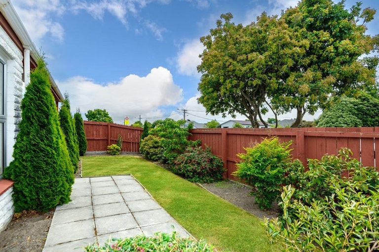 Photo of property in 80 Veitches Road, Casebrook, Christchurch, 8051