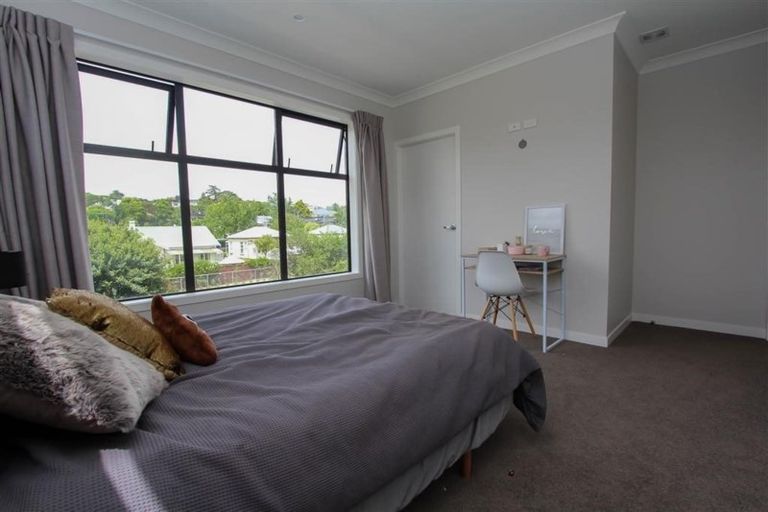 Photo of property in 21u1 Seddon Road, Frankton, Hamilton, 3204