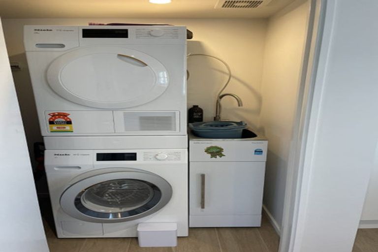 Photo of property in 1/21 Buffon Street, Waltham, Christchurch, 8023