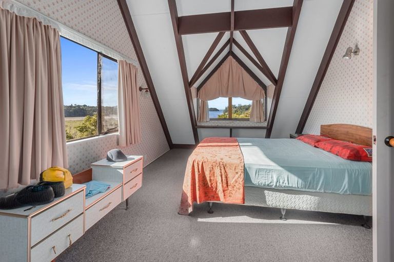 Photo of property in 3118 Russell Road, Punaruku, Hikurangi, 0184