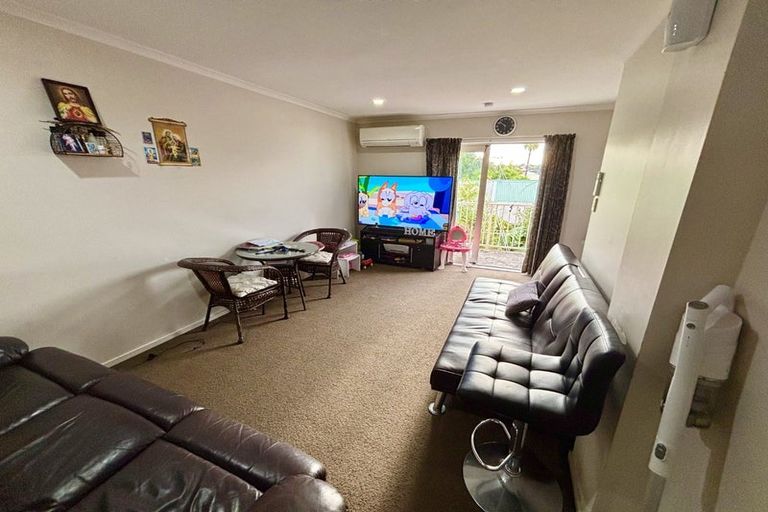 Photo of property in 5/49 Henderson Valley, Henderson, Auckland, 0612