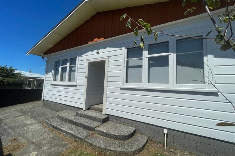 Photo of property in 3 Pembroke Road, Stratford, 4332