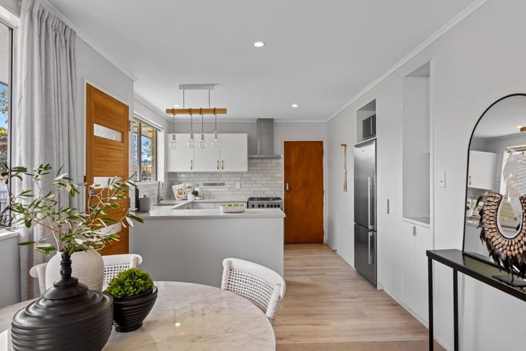 Photo of property in 2/59 Hatton Road, Orewa, 0931