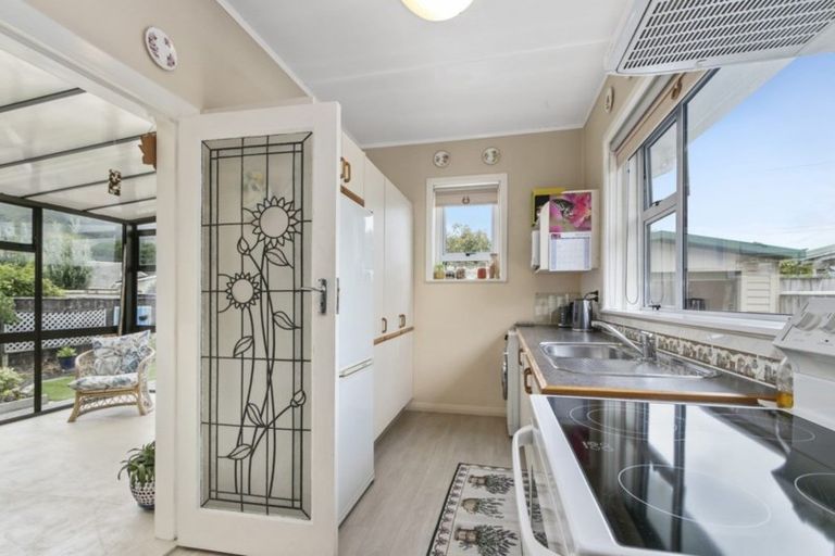 Photo of property in 18 Jutland Street, Waterloo, Lower Hutt, 5011