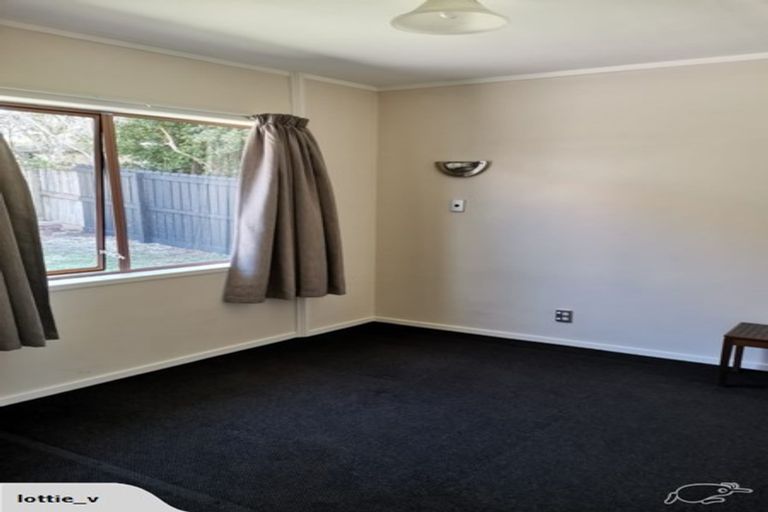 Photo of property in 85e Stottholm Road, Titirangi, Auckland, 0604
