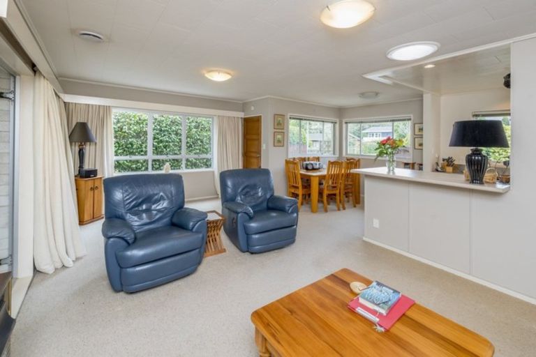 Photo of property in 22 Ngarara Road, Waikanae, 5036