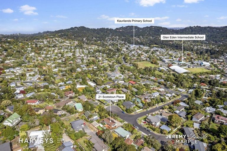 Photo of property in 21 Scotstoun Place, Glen Eden, Auckland, 0602
