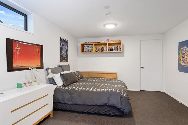 Photo of property in 2/2a Dorset Street, Christchurch Central, Christchurch, 8013