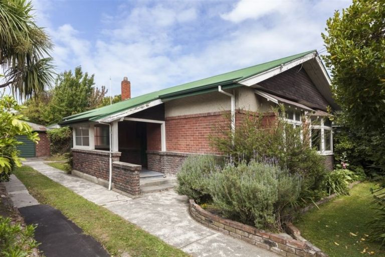 Photo of property in 26 Gamblins Road, Saint Martins, Christchurch, 8022