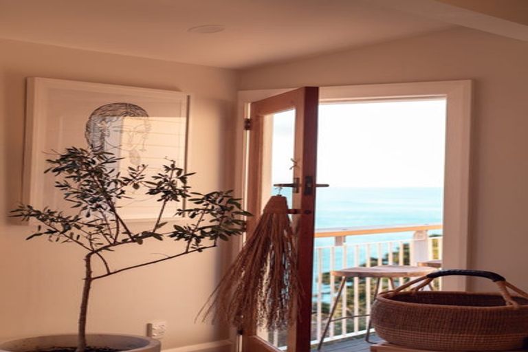 Photo of property in 3 Flowers Track, Scarborough, Christchurch, 8081