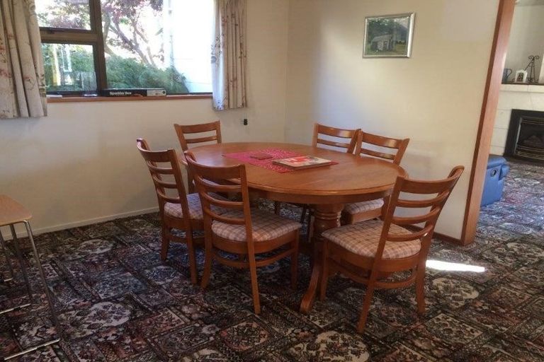 Photo of property in 8 Kennedy Crescent, Wanaka, 9305