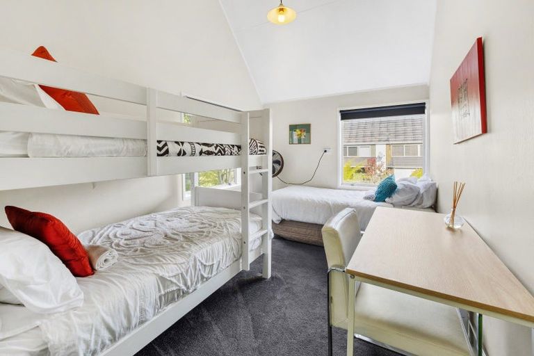 Photo of property in 100 Lake Road, Koutu, Rotorua, 3010