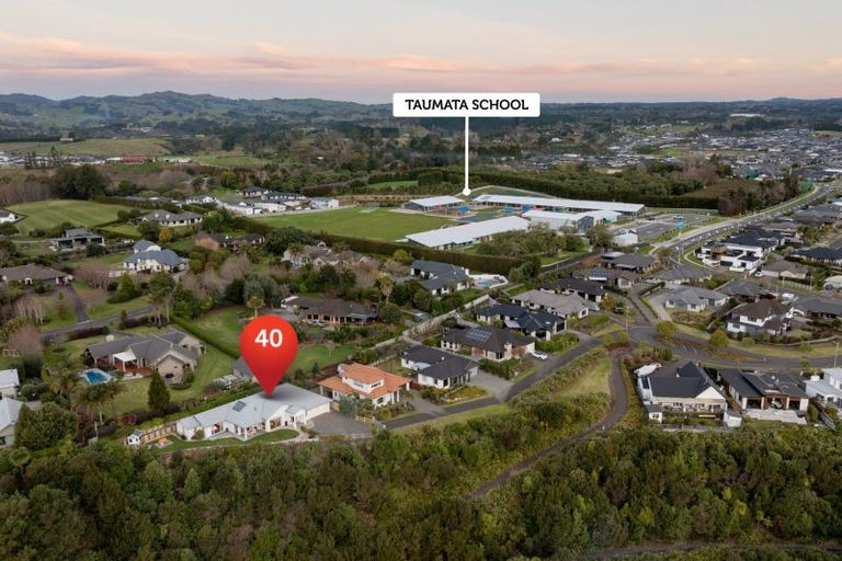 Photo of property in 40 Broadwater Close, Pyes Pa, Tauranga, 3112