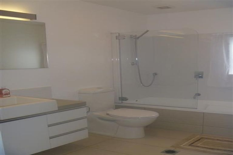 Photo of property in 66 Saddleback Grove, Karori, Wellington, 6012