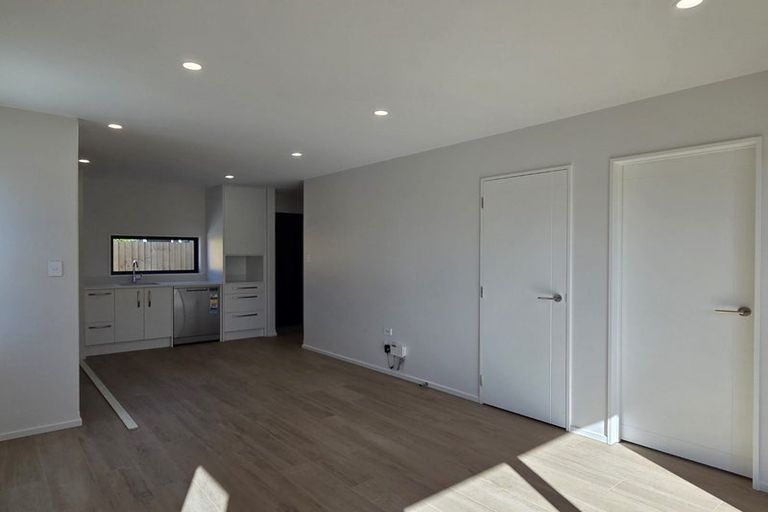 Photo of property in 4/13 Shearer Avenue, Papanui, Christchurch, 8052
