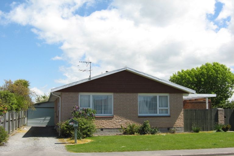 Photo of property in 37 Martyn Street, Rangiora, 7400