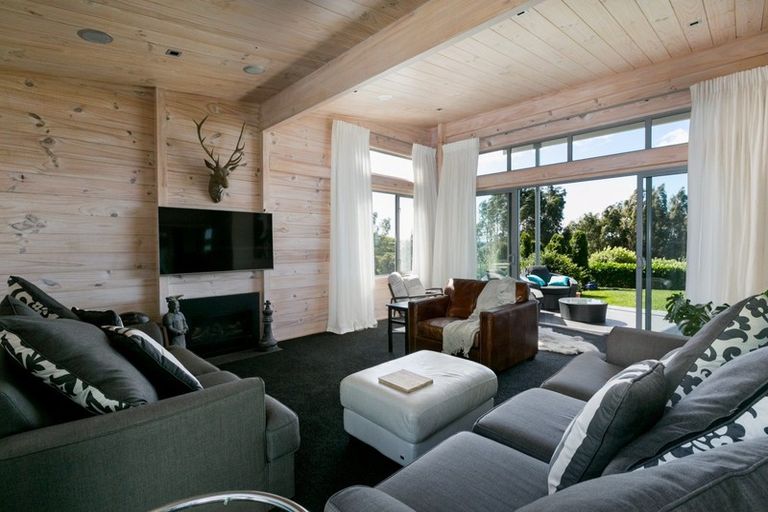 Photo of property in 22a Churchill Drive, Taradale, Napier, 4112