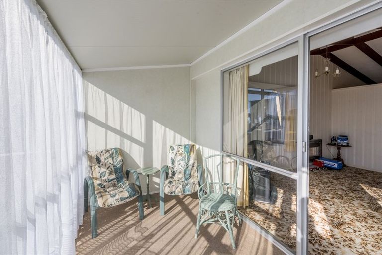 Photo of property in 23 Devon Street, Levin, 5510