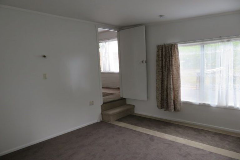 Photo of property in 1/25 Hillcrest Road, Papatoetoe, Auckland, 2025
