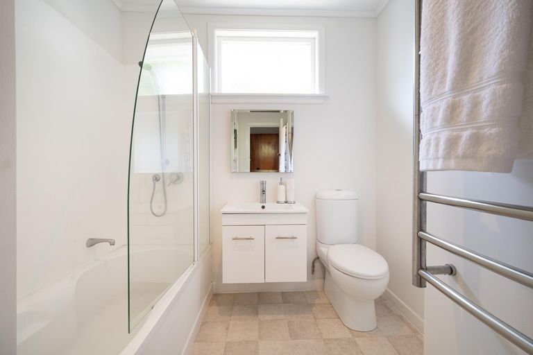 Photo of property in 82 Rosier Road, Glen Eden, Auckland, 0602