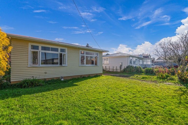 Photo of property in 6 Maunder Street, Marton, 4710