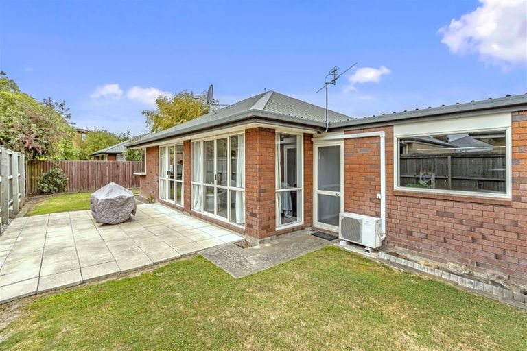 Photo of property in 332 Harewood Road, Bishopdale, Christchurch, 8053