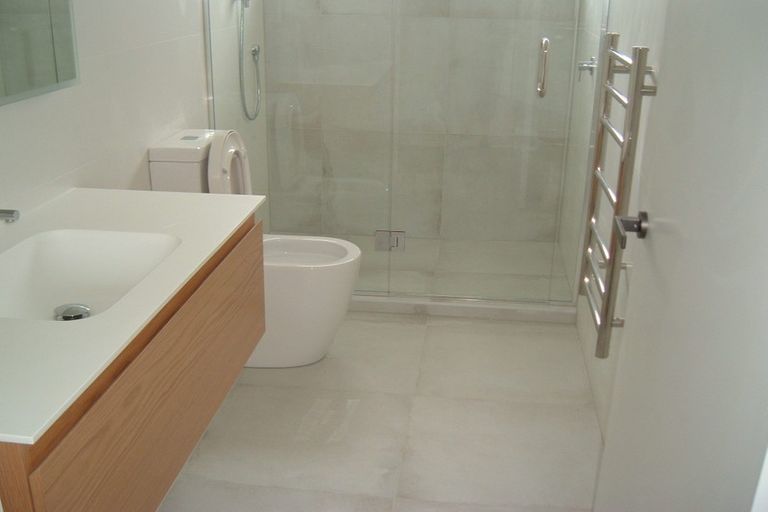 Photo of property in 1 Mataki Way, Glen Eden, Auckland, 0602