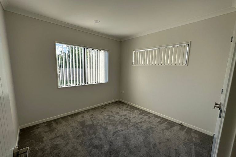 Photo of property in 7 Haku Road, Flat Bush, Auckland, 2019