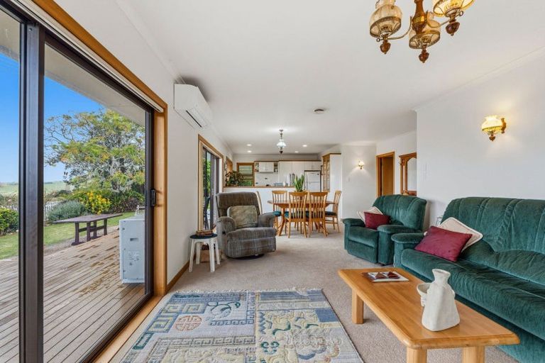 Photo of property in 30 Toetoe Road, Otaika, Whangarei, 0170