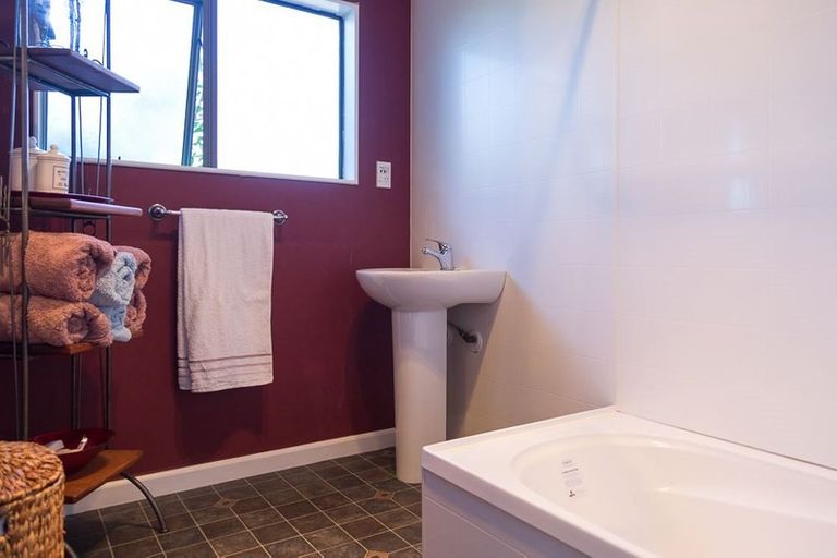 Photo of property in 24 Koromiko Avenue, Stoke, Nelson, 7011