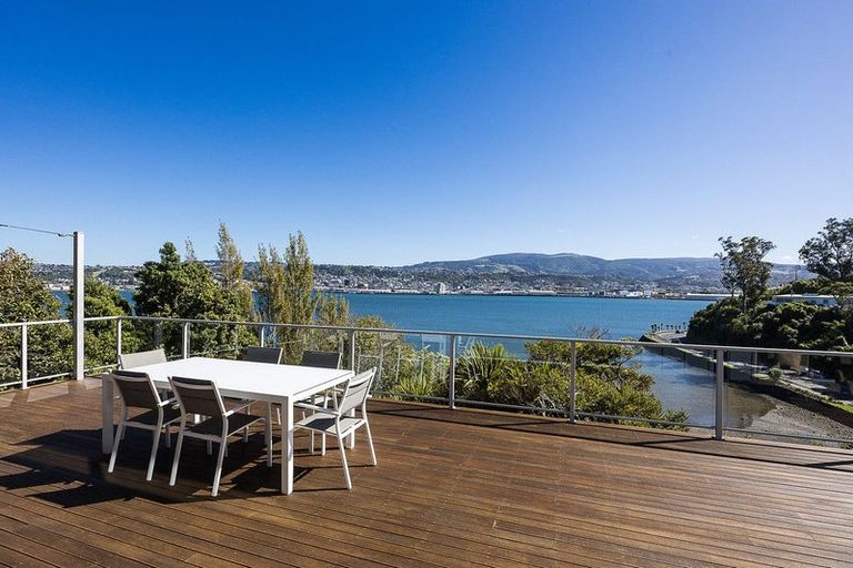 Photo of property in 8a Doon Street, Vauxhall, Dunedin, 9013