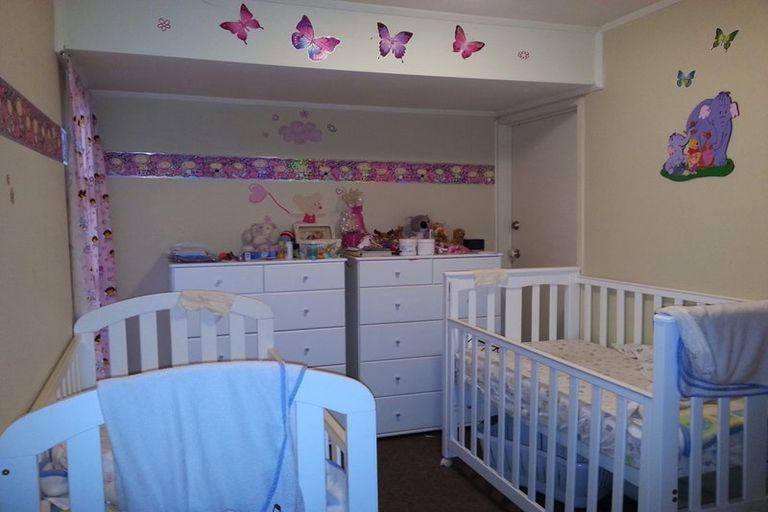 Photo of property in 1/18 Kentigern Close, Pakuranga, Auckland, 2010