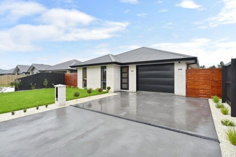 Photo of property in 70 Quinn Crescent, Woodend, 7610