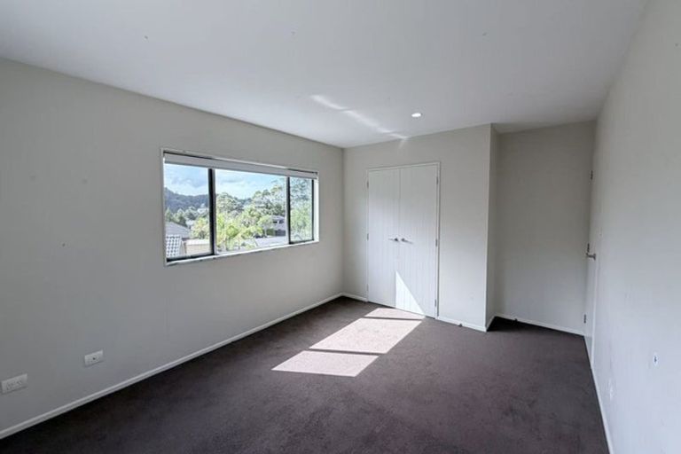 Photo of property in 9 Amber Glen, Albany, Auckland, 0632