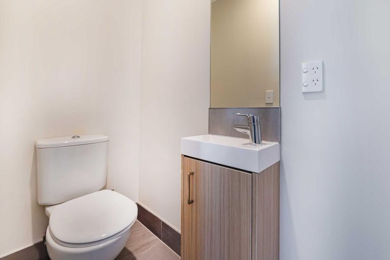 Photo of property in 28 Joseph Street, Flat Bush, Auckland, 2019