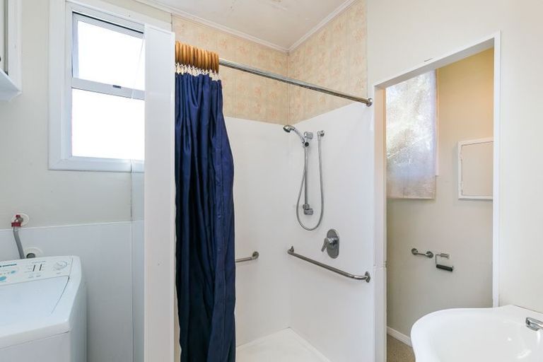 Photo of property in 61 Rolleston Street, Mount Cook, Wellington, 6021