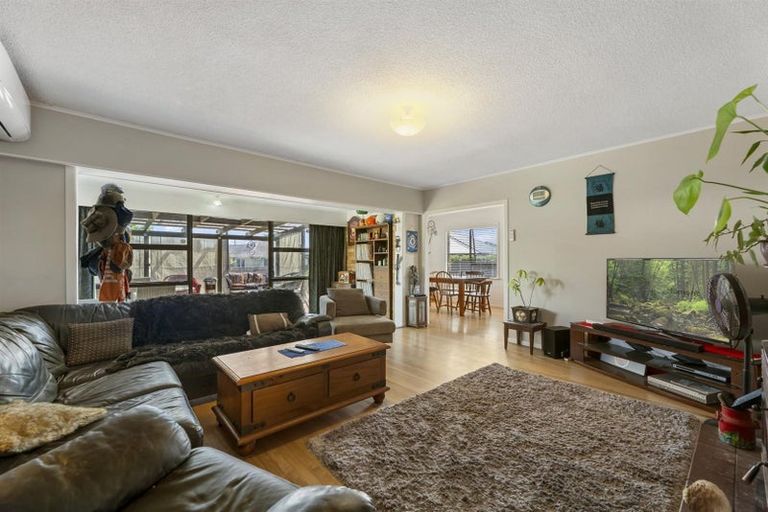 Photo of property in 20 Lee Street, Te Puke, 3119
