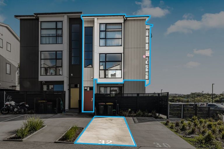 Photo of property in 32 Raranga Lane, Hobsonville, Auckland, 0616
